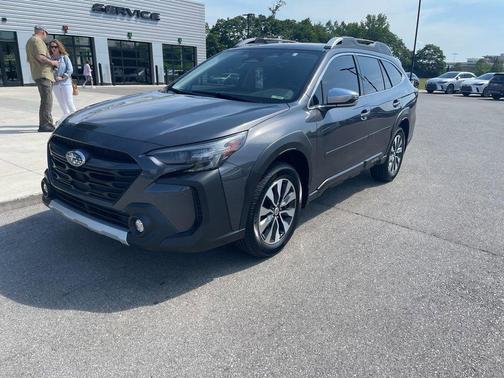 Magnetite Gray Metallic 2023 Subaru Outback Touring