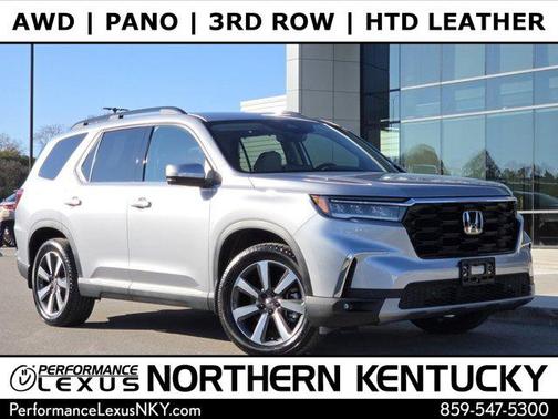 2025 Honda Pilot Touring 8-Passenger