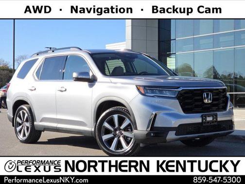 2025 Honda Pilot Touring 8-Passenger