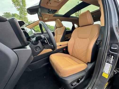 2022 Lexus NX 350h Luxury