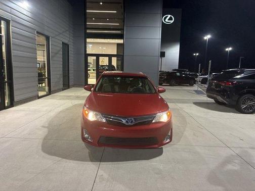 2014 Toyota Camry Hybrid XLE