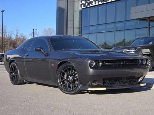 2015 Dodge Challenger R/T Scat Pack