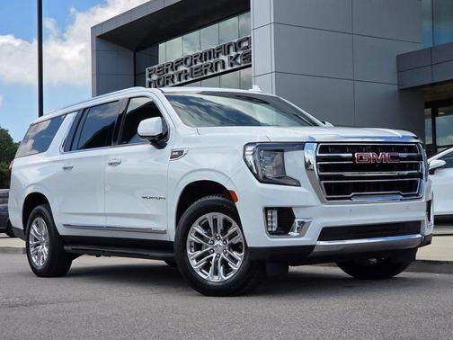 Summit White 2022 GMC Yukon XL SLT
