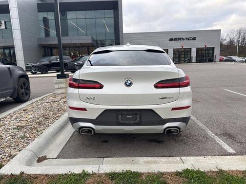 2022 BMW X4 xDrive30i