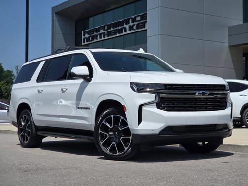 Summit White 2021 Chevrolet Suburban RST