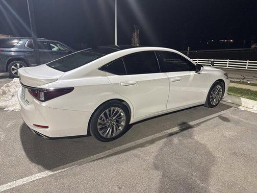 2023 Lexus ES 350 Luxury