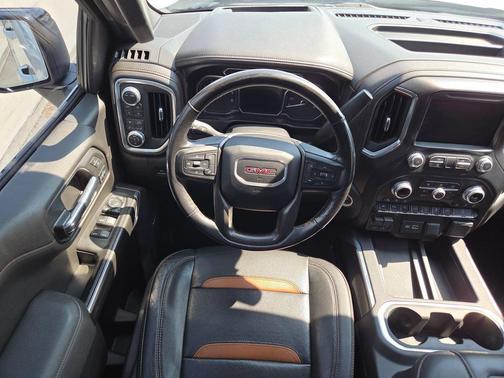 Summit White 2021 GMC Sierra 1500 AT4