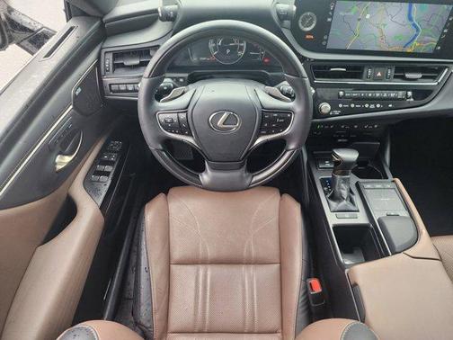 2022 Lexus ES 350 Ultra Luxury