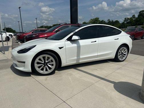 2023 Tesla Model 3 Standard Range