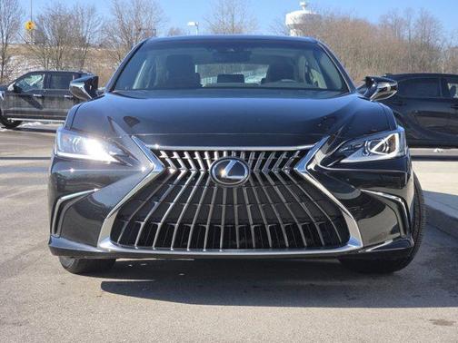 2023 Lexus ES 350 Base