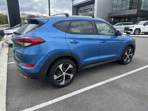 2016 Hyundai TUCSON Sport