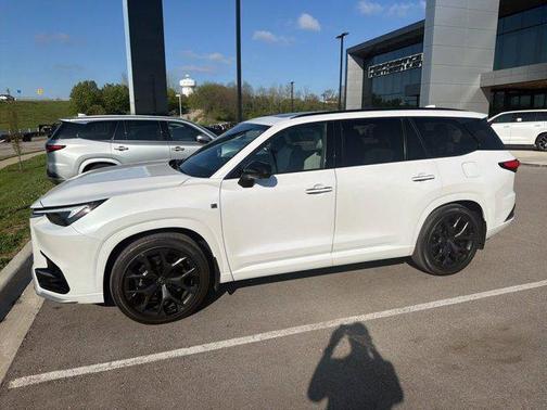 2024 Lexus TX 500h F SPORT Luxury