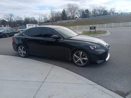 2018 Lexus IS 300 Base