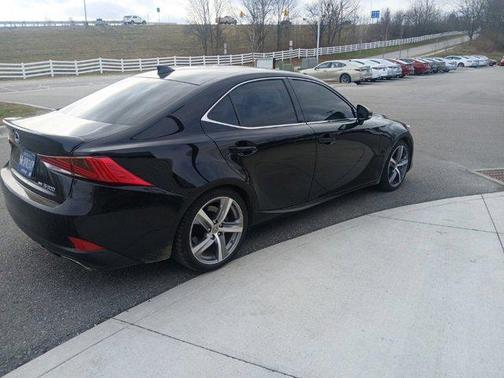 2018 Lexus IS 300 Base