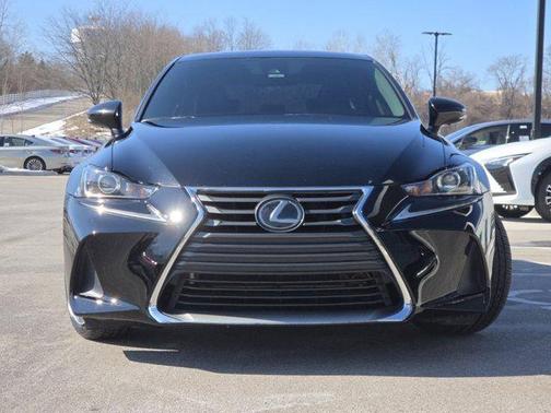 2018 Lexus IS 300 Base