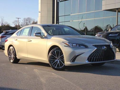 2025 Lexus ES 350 Base