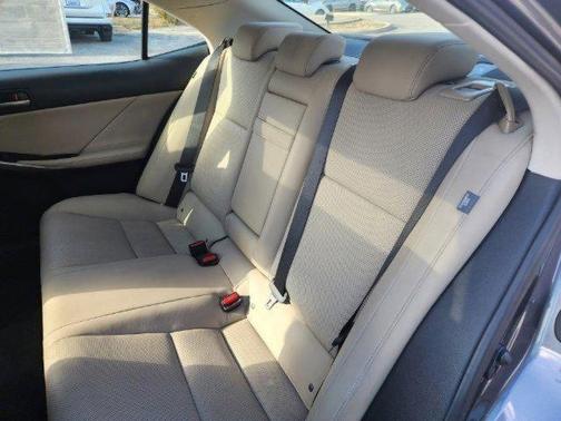 2019 Lexus IS 300 Base