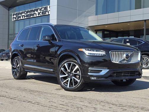 2023 Volvo XC90 B6 Plus 7-Seater