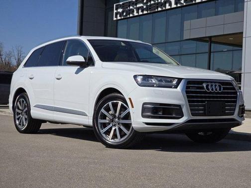2019 Audi Q7 55 Prestige