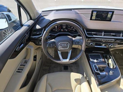 2019 Audi Q7 55 Prestige