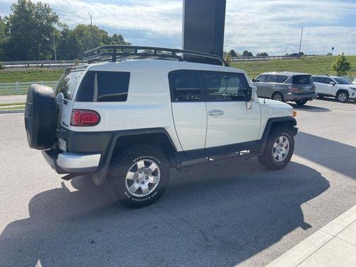 2010 Toyota FJ Cruiser Base