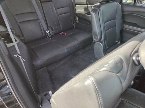 Crystal Black Pearl 2019 Honda Pilot Elite