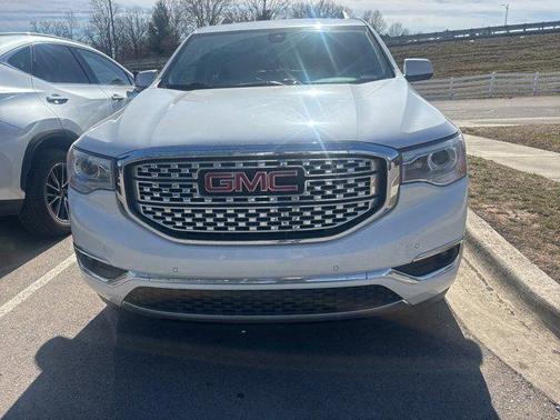 2018 GMC Acadia Denali
