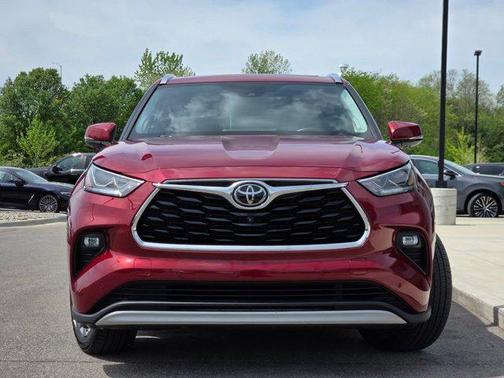 Ruby Flare Pearl 2020 Toyota Highlander Platinum