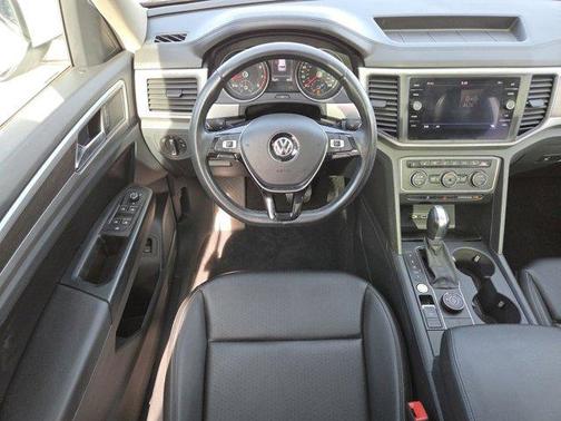 2019 Volkswagen Atlas 3.6L SE w/Technology
