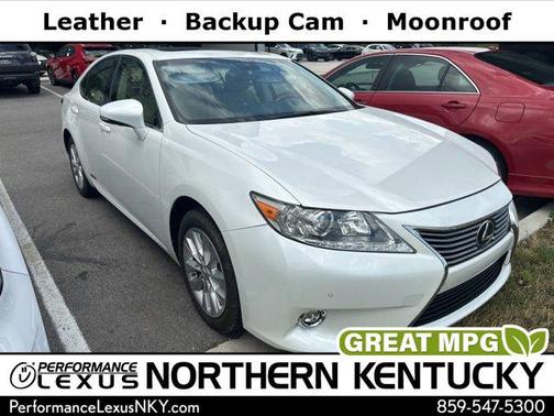 2015 Lexus ES 300h Base