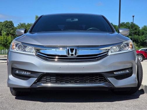 Lunar Silver Metallic 2016 Honda Accord Sport