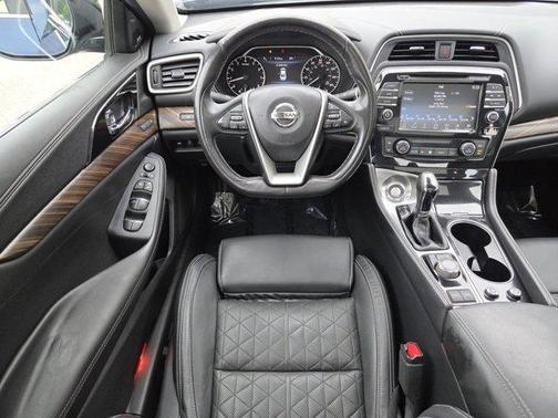 2017 Nissan Maxima 3.5 Platinum