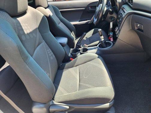 2013 Scion tC Base