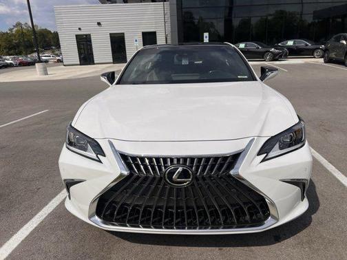 2022 Lexus ES 350 Base
