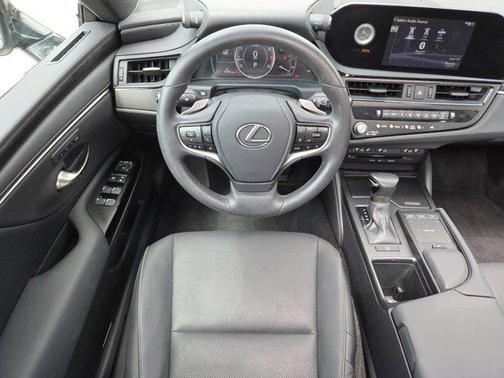 2022 Lexus ES 350 Base