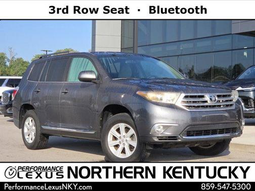 2013 Toyota Highlander SE