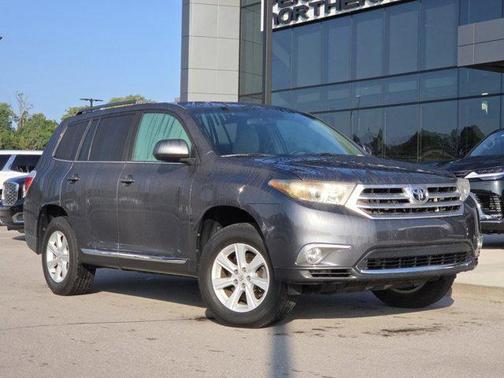 2013 Toyota Highlander SE