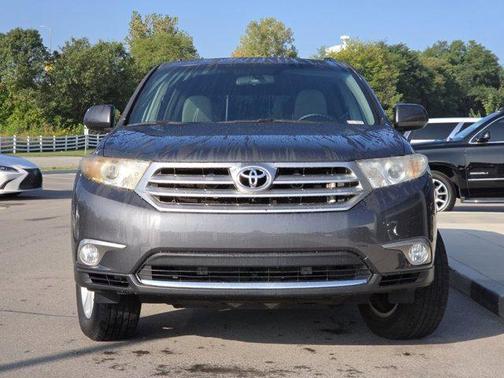 2013 Toyota Highlander SE