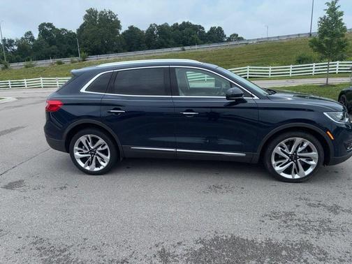 Blue 2018 Lincoln MKX Reserve