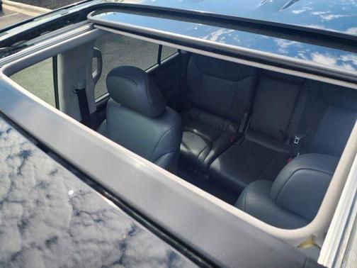 2010 Lexus LX 570 Base