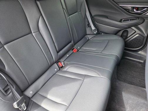 Ice Silver Metallic 2025 Subaru Outback Touring XT