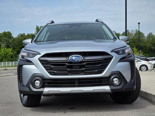 Ice Silver Metallic 2025 Subaru Outback Touring XT
