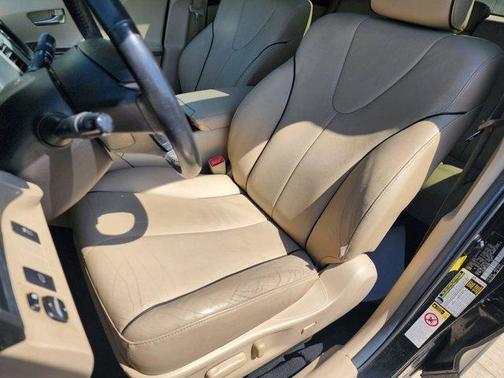 2012 Toyota Venza LE
