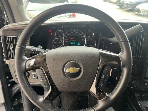 2022 Chevrolet Express 2500 RWD 2500 Extended Wheelbase WT