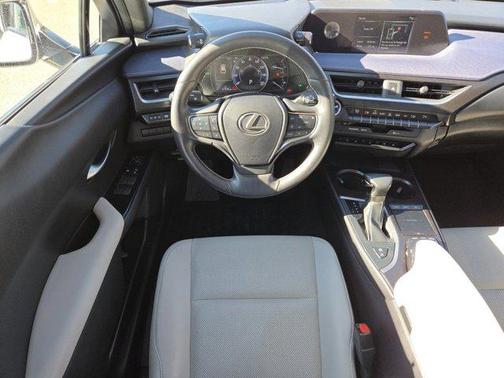 2019 Lexus UX 250h Base