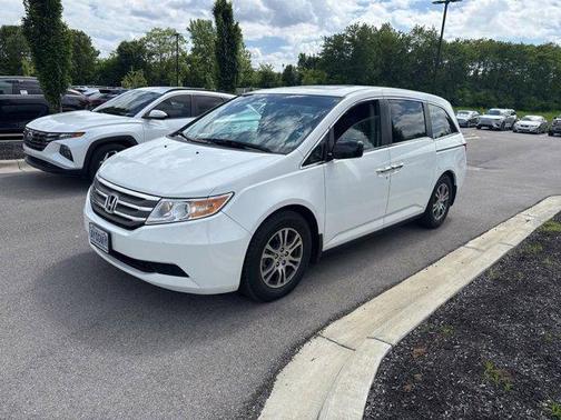 Taffeta White 2011 Honda Odyssey EX-L