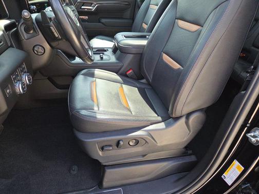 Onyx Black 2022 GMC Sierra 1500 AT4