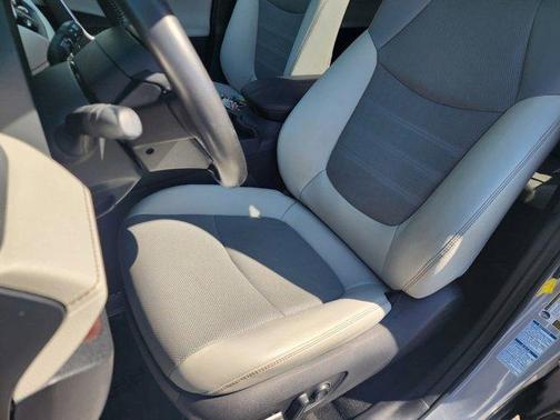 2019 Toyota RAV4 Hybrid Limited