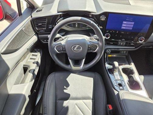 2025 Lexus NX 350h Luxury