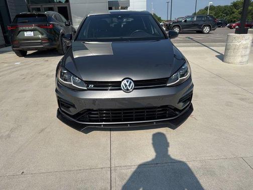 2019 Volkswagen Golf R 2.0T DSG